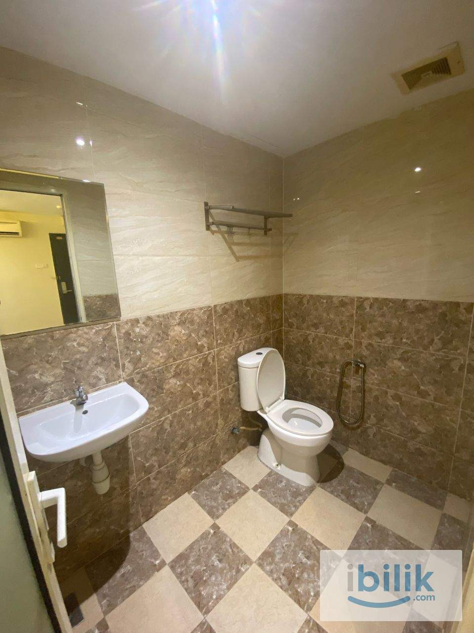 Bandar Sunway Co Living Room C/W Private Bathroom FOR RENT! - Image 4