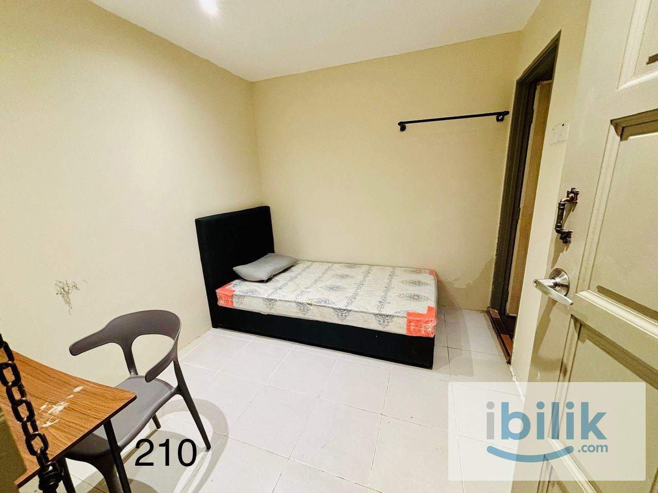 SS3 PJ Taman University C/W Private Bathroom FOR RENT! - Image 5