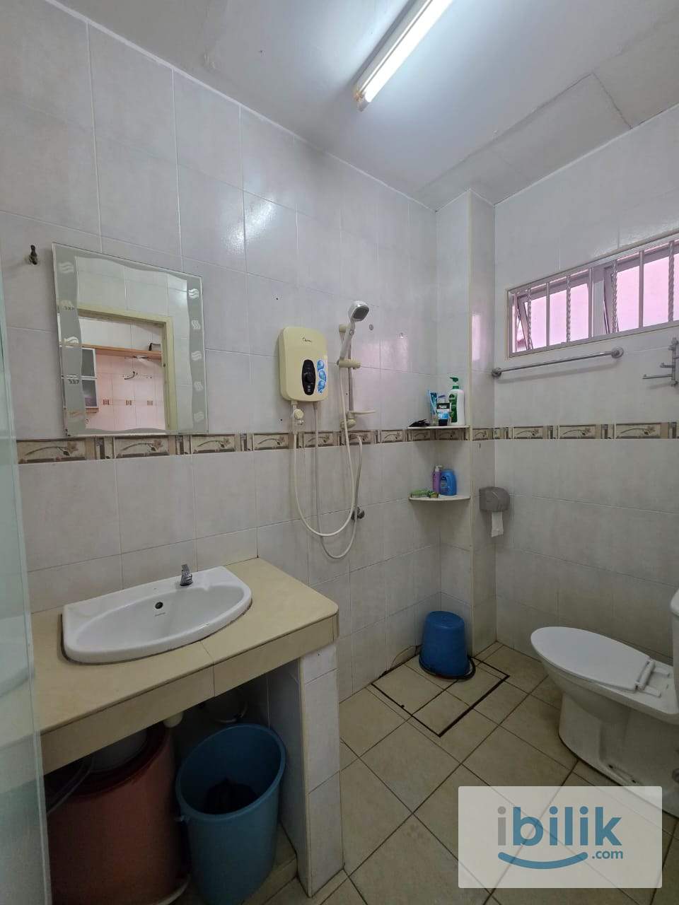 Room FOR RENT Jalan Puteri 6 Bandar Puteri Puchong - Image 4