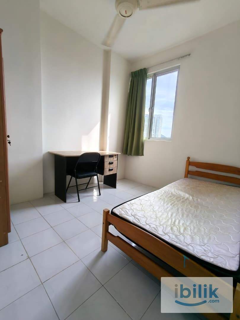 Fully furnished Middle / Single Room at Kingfisher Series, Greenlane (Female only) - Image 1