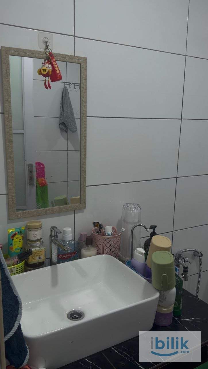 Taman Suntex Double Storey Cheras Room for Rent Partly Furnish Walk to MRT - Image 3