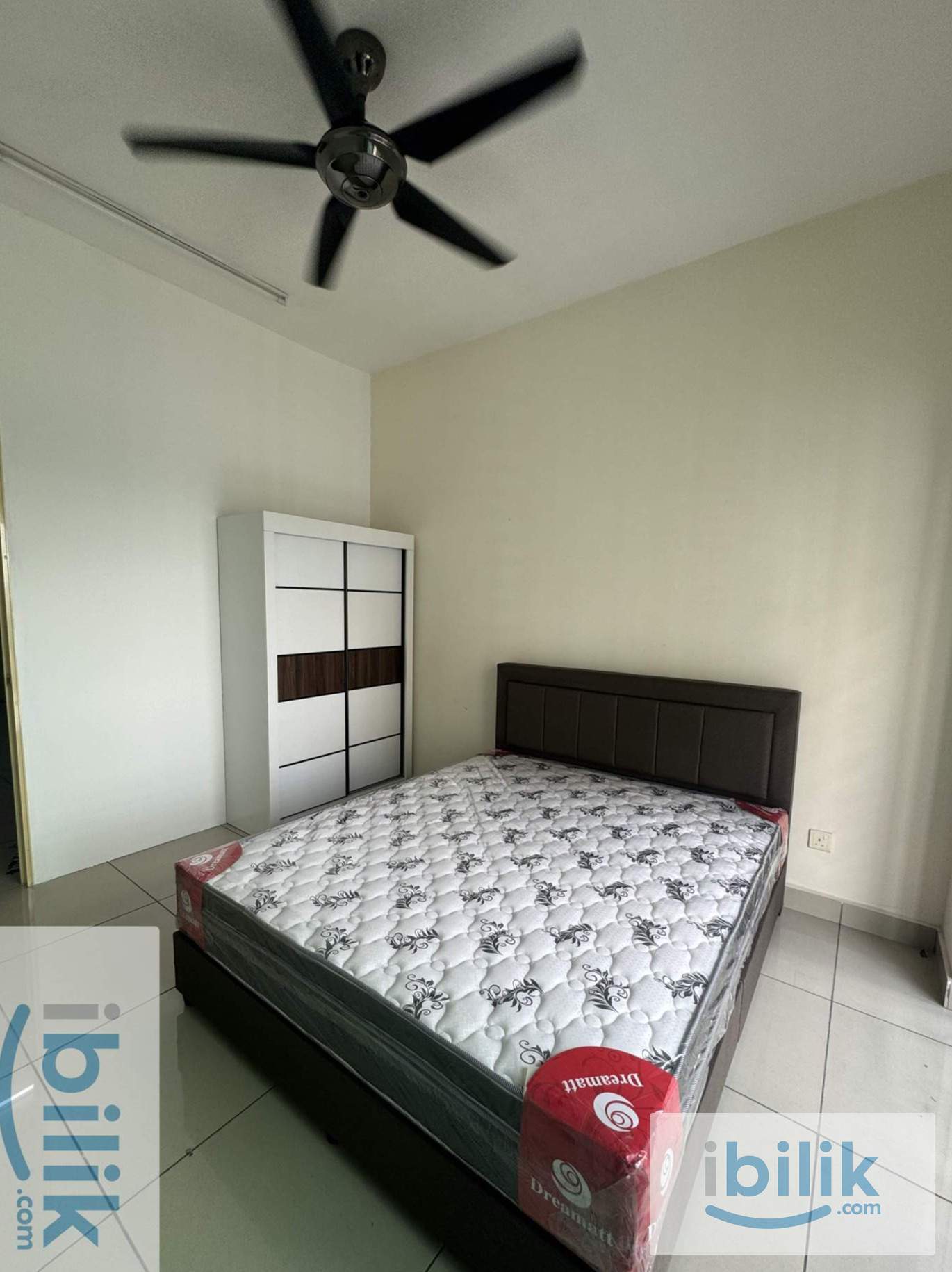 Medium Room Fully Furnished Chinese Only - Image 2