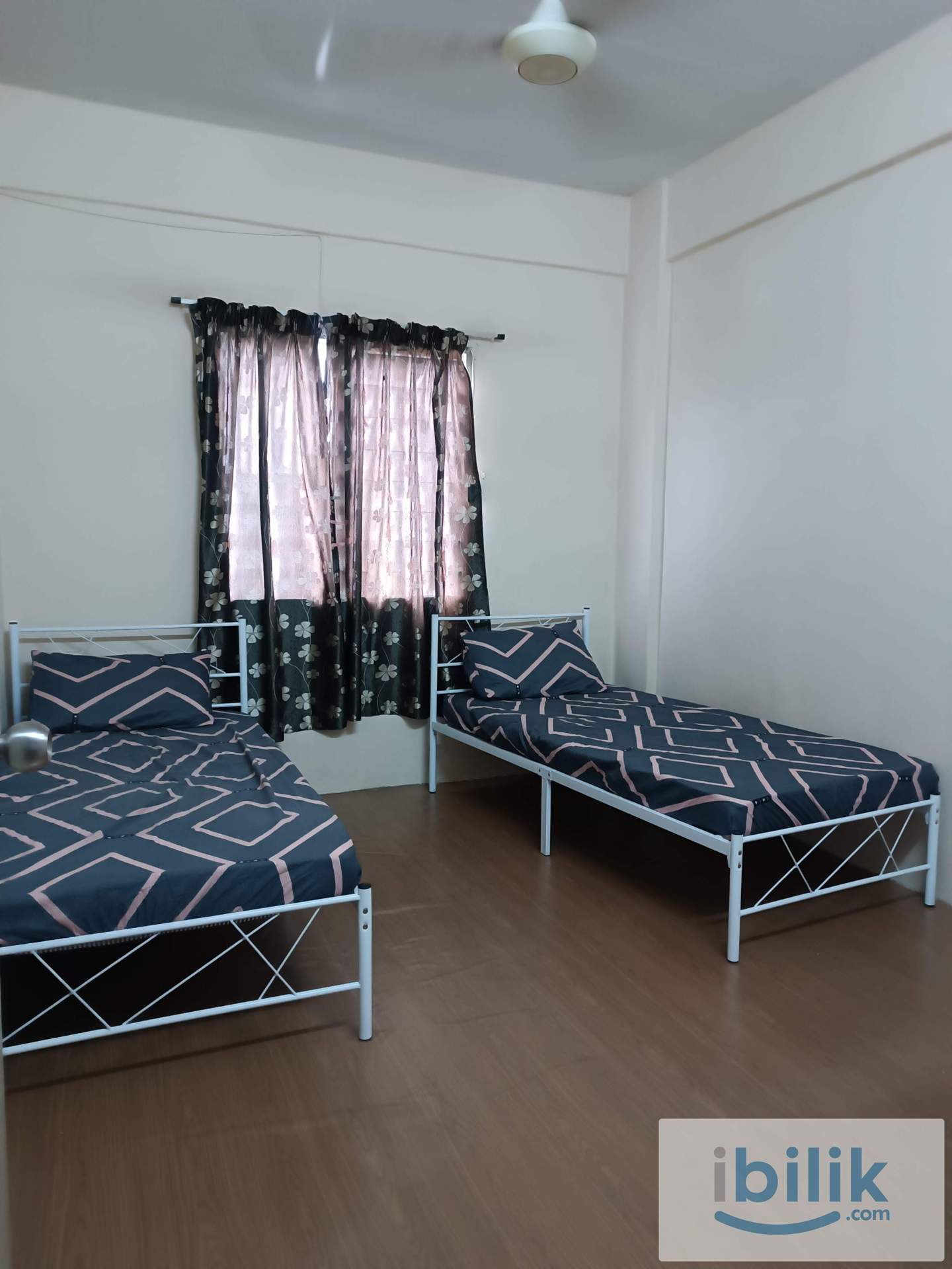 Master bedroom - Image 2