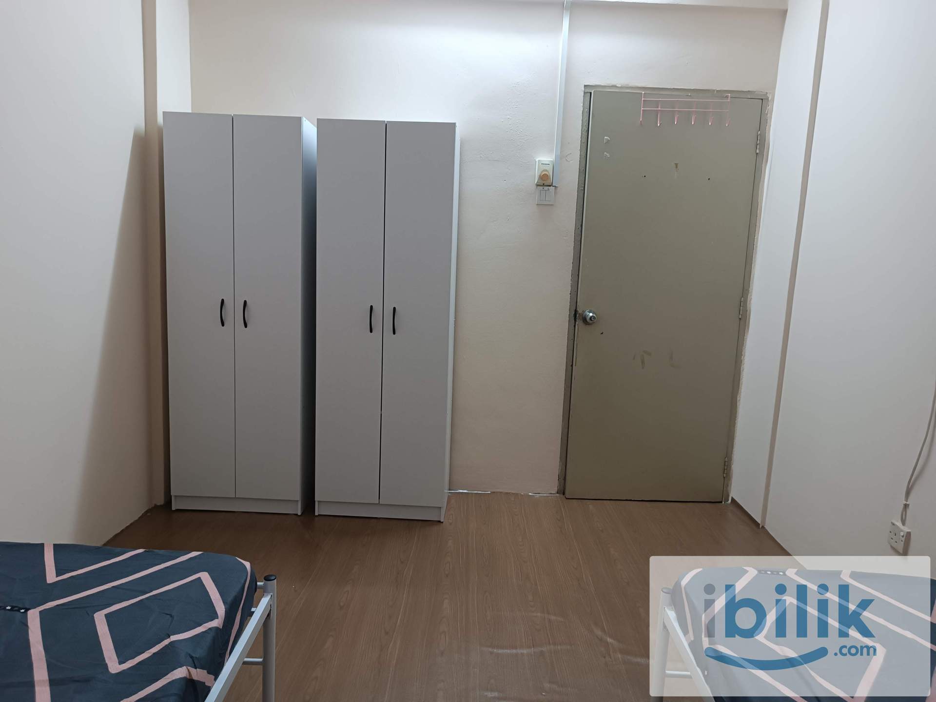 Master bedroom - Image 3
