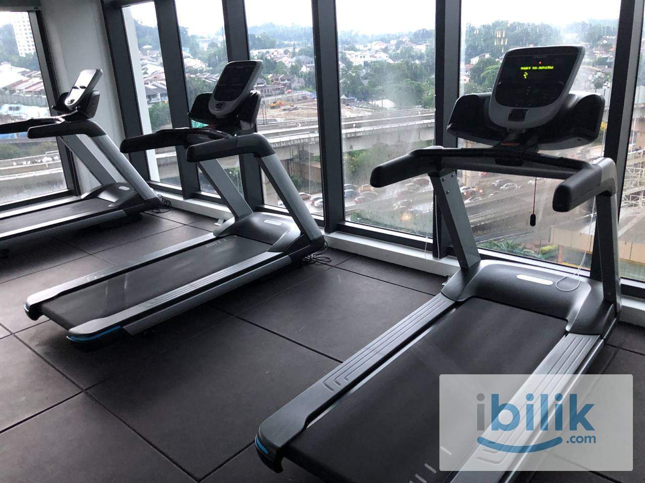 Comfy Apartment in Mid Valley Megamall & KLCC - Image 6