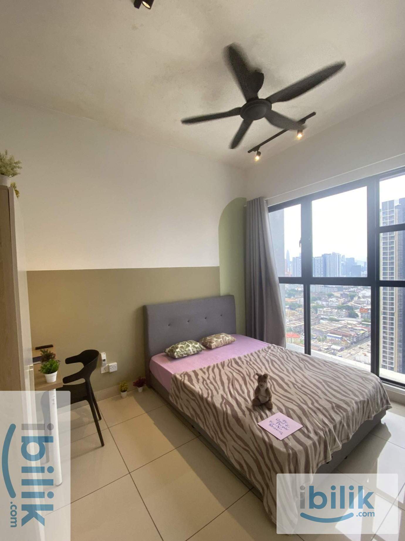 ✨ Spacious Bright Room | Bilik Luas & Cerah - Image 1