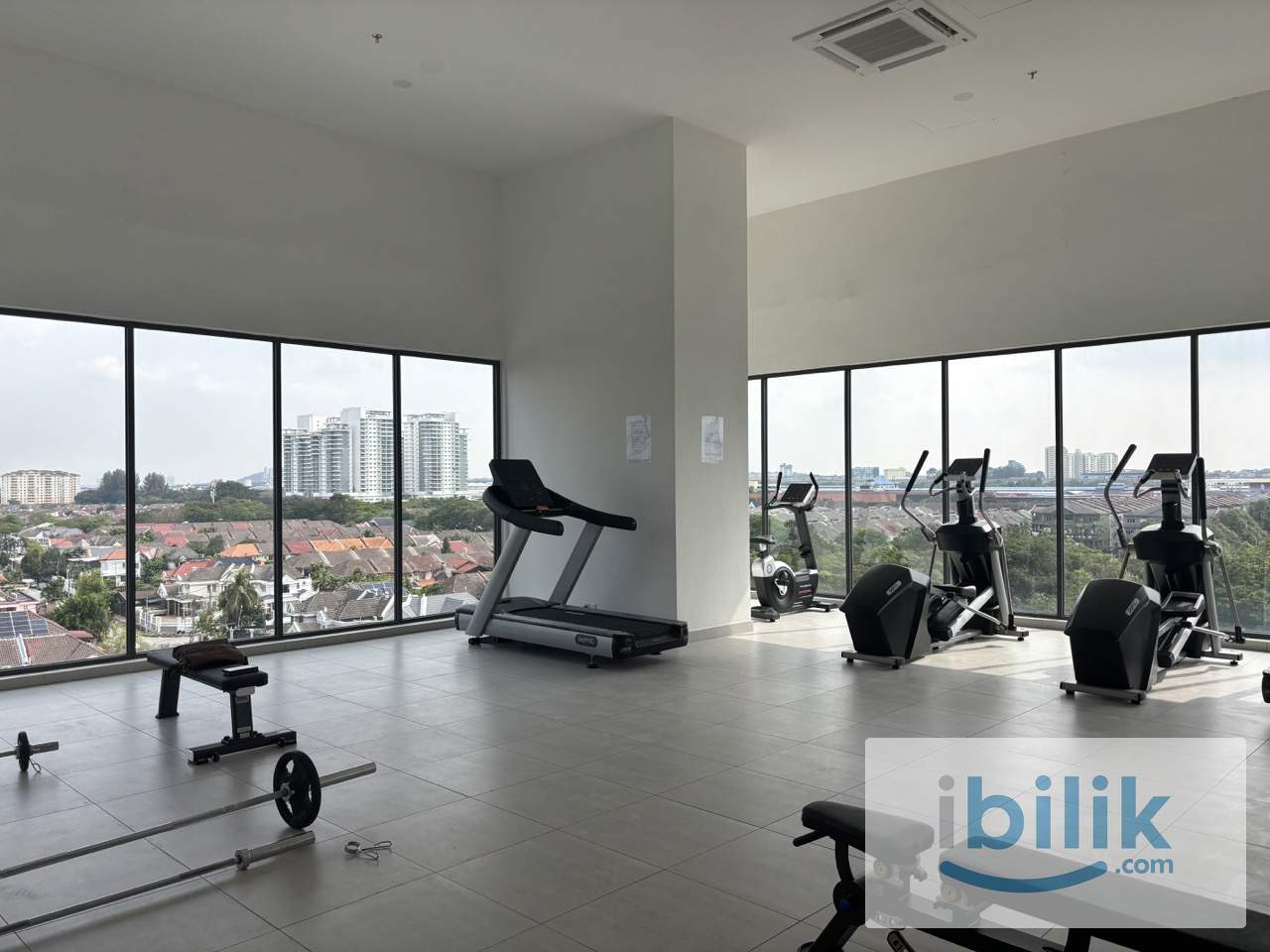 🏙️ Edumetro Subang | Medium Room | FREE WiFi Fully Furnished at Subang - Image 4