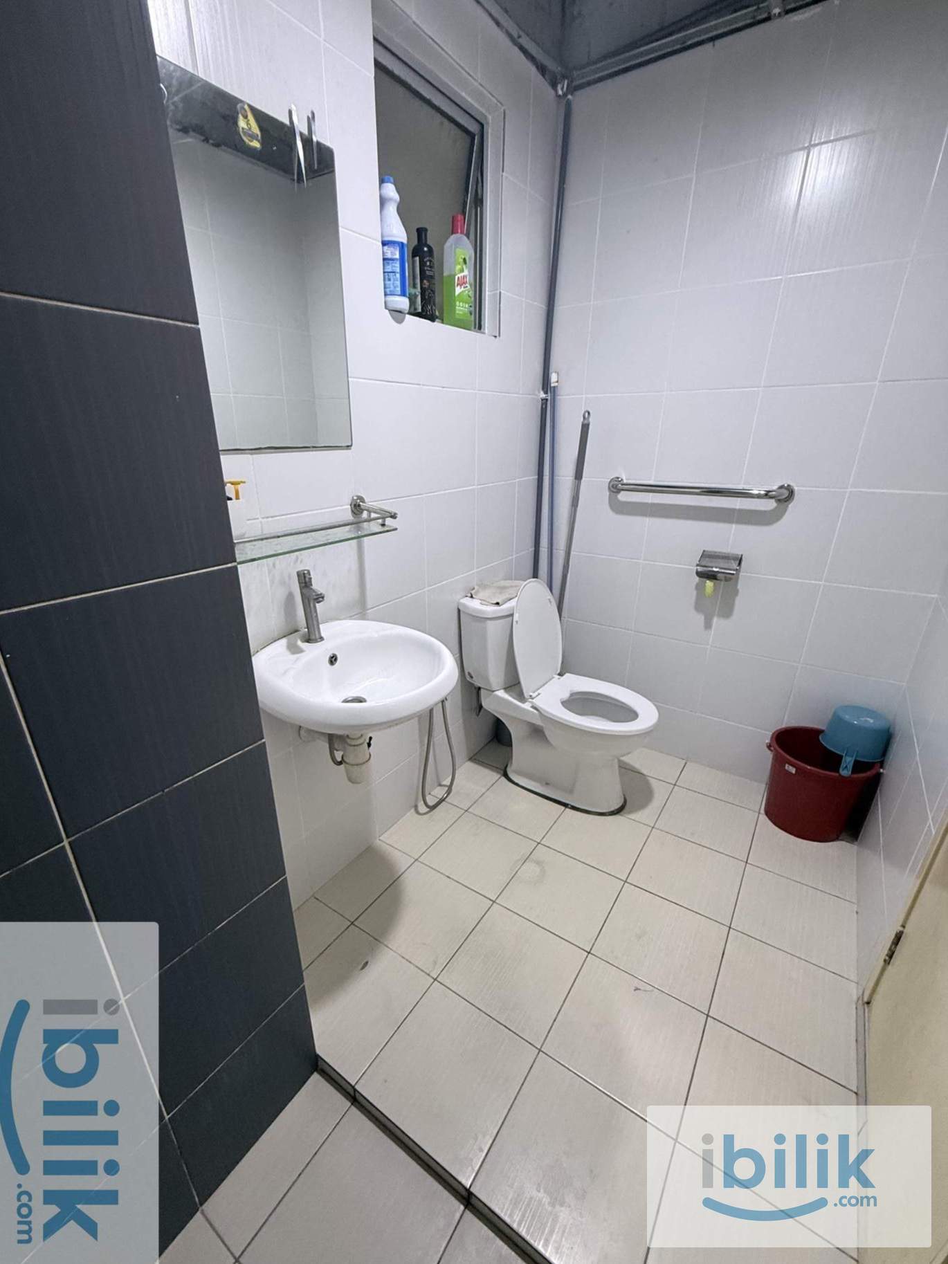 Small Bedroom for Rent – Residensi Puchongmas - Image 4