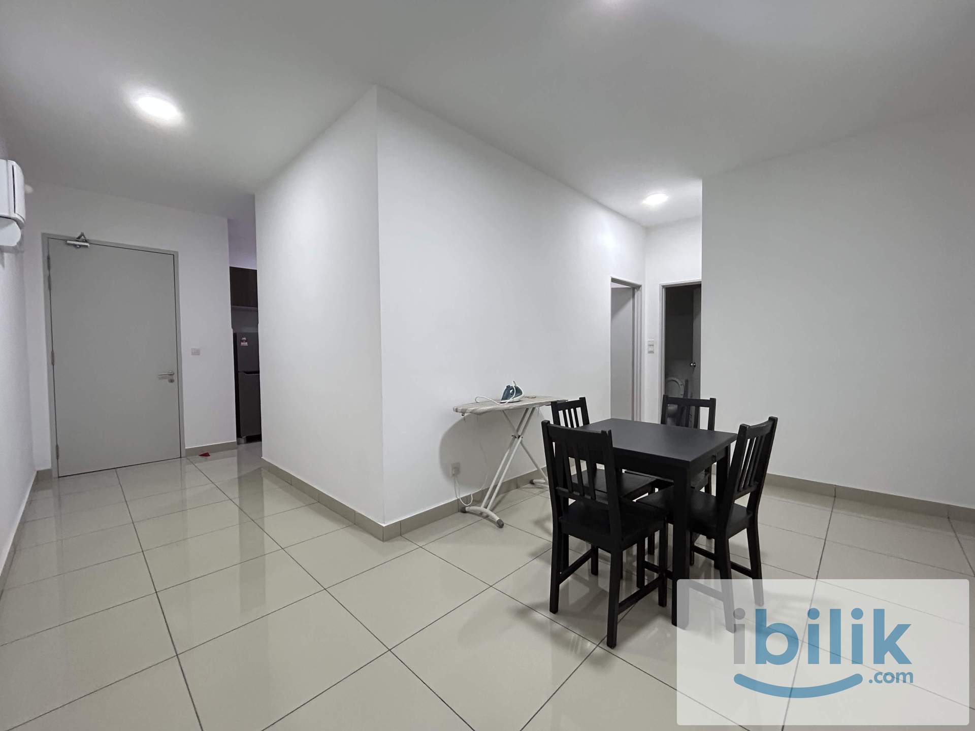 PV9 Single Room - Image 4