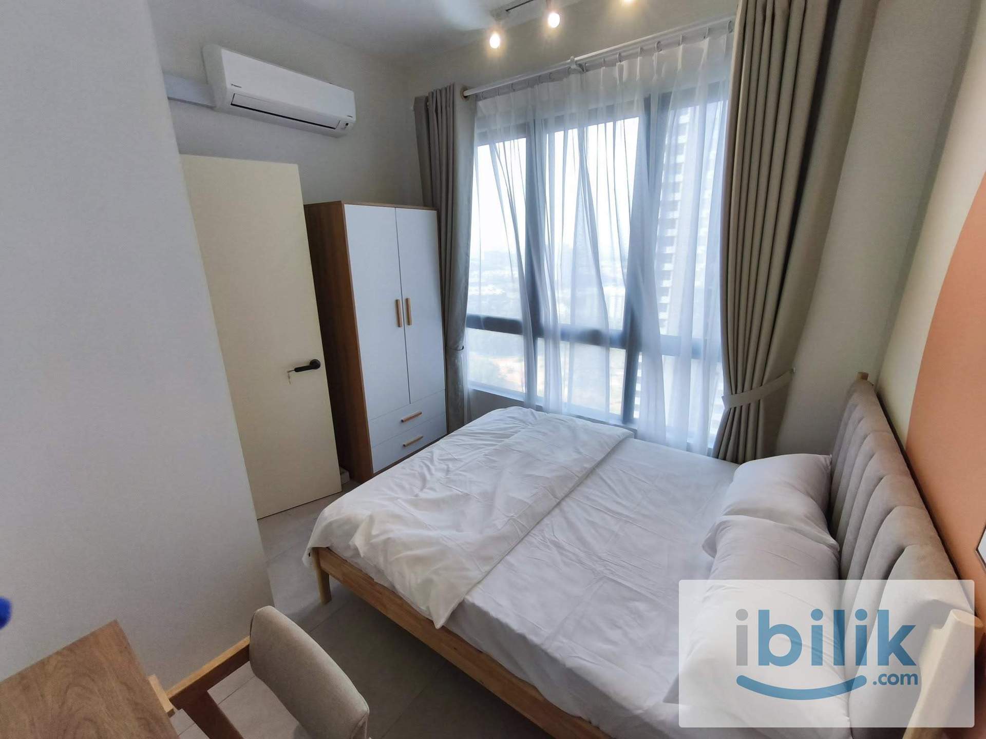 Meta City Putra Permai MRT Female Small Room Medium Master - Image 2