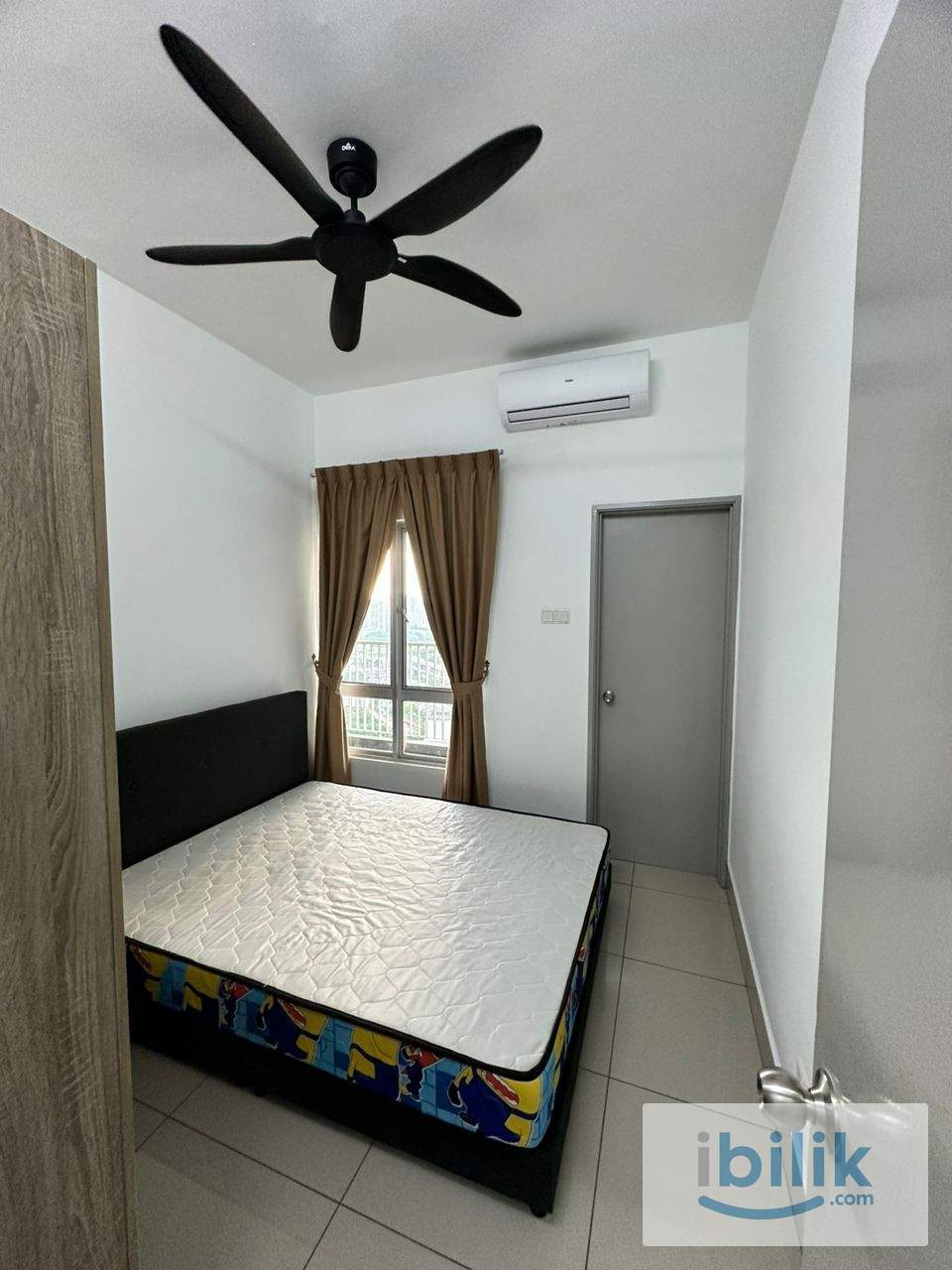 Razak City - Middle Room - Image 7