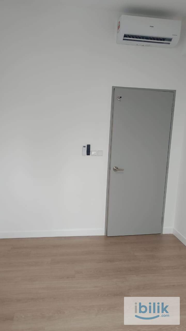 Skyline - Whole Unit - Image 7
