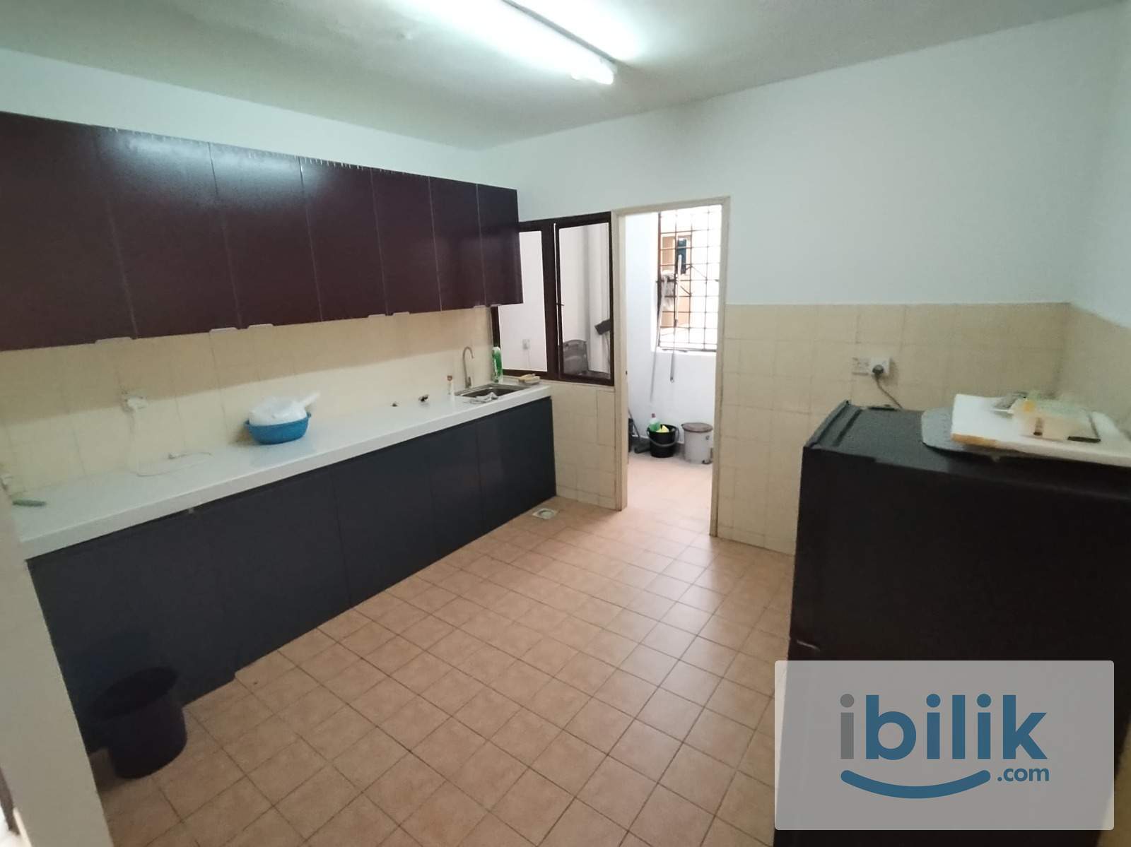 Palm Spring Block A Single Bed Room with AC, Fan & Window (Partition)  - Image 4