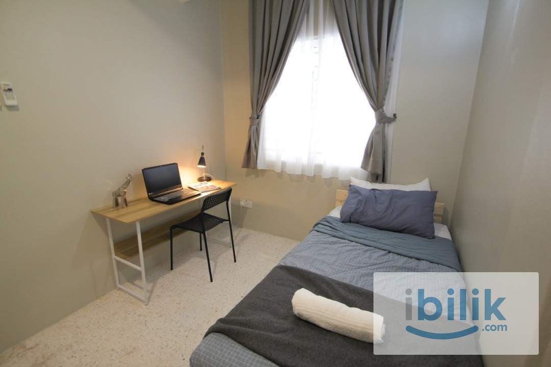 PJS Sunway Single Room with window & ac - Image 1