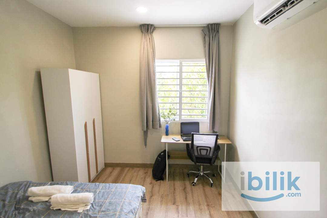 Bandar Sunway PJS Room 4 Single Room with window & ac (Partition) - Image 3