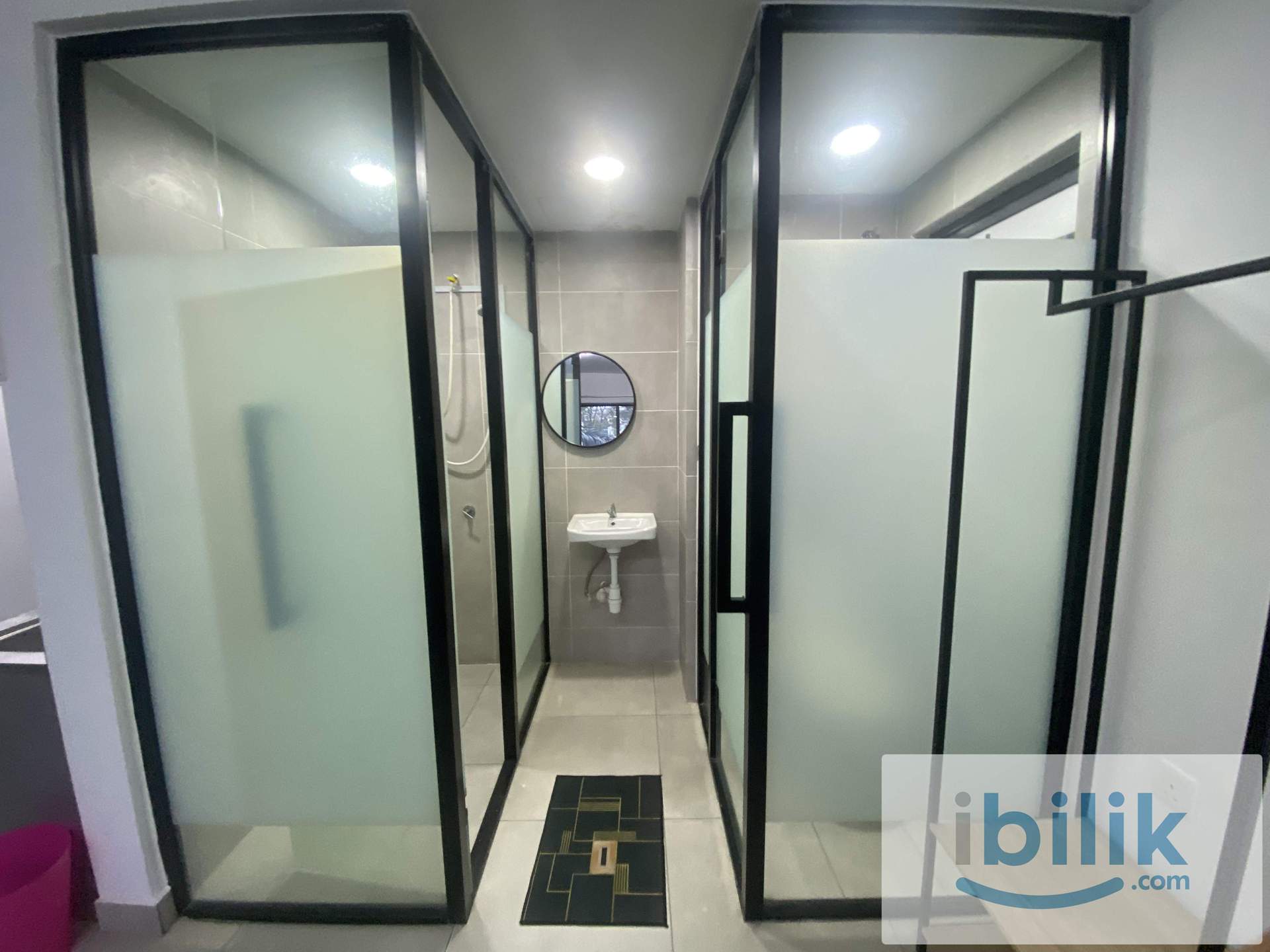 Spacious 646sqft Unit Studio w/ Balcony (FEMALE ONLY) - Image 2
