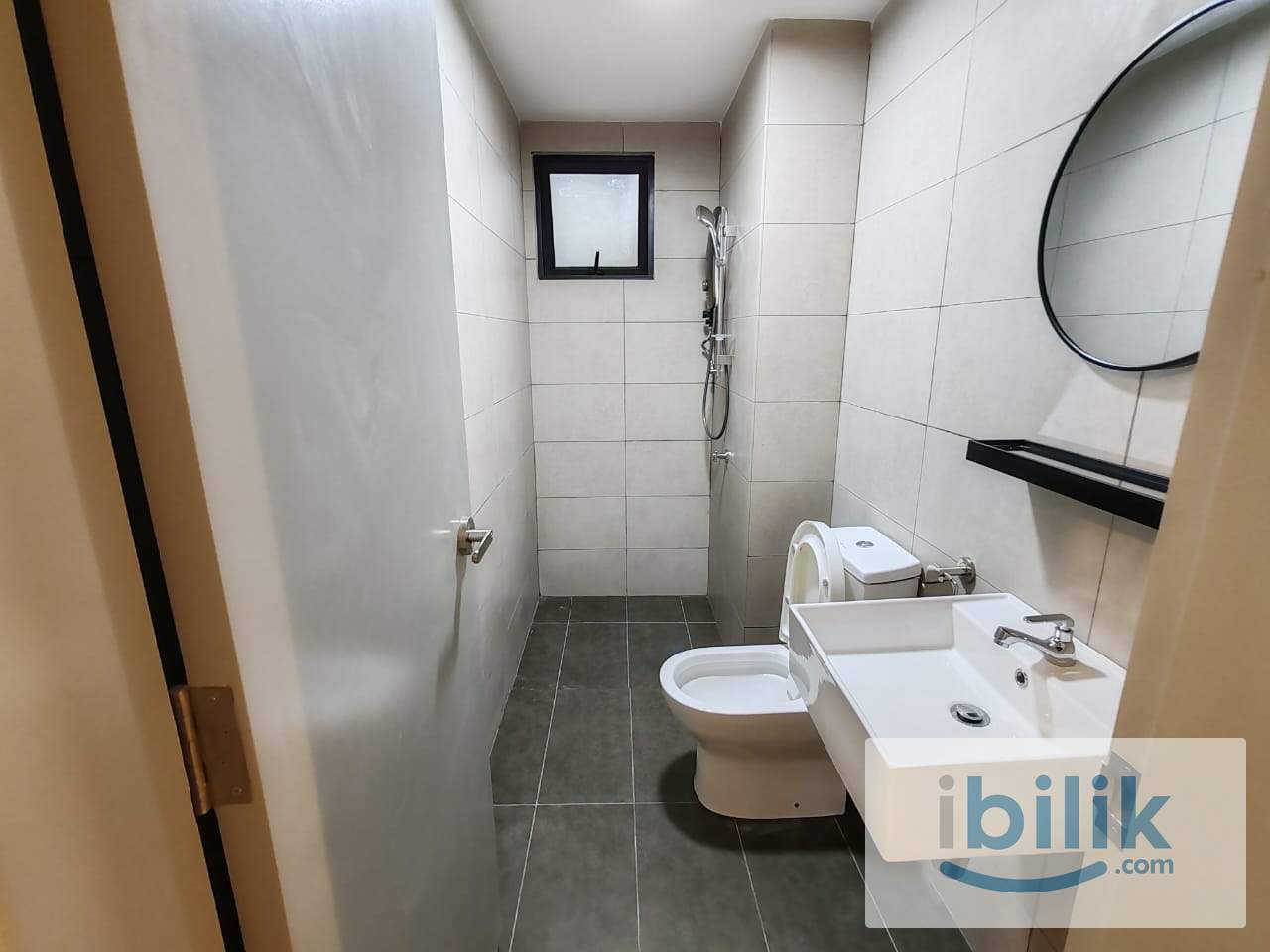 Single Bed Room @ M Luna / M-Luna Residence, Kepong, Kiara Bay, Metropolitan Park, MRT Sri Delima, Aeon Kepong Utama - Image 3