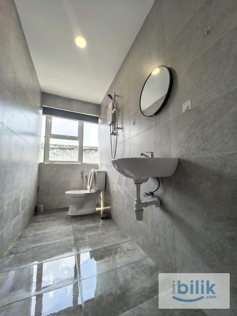 ‼️Master room with private bathroom at 📍Jalan Ipoh, 🚶🏻‍♂️Walking distance to 🚅Kentomen MRT at 1 min only - Image 2
