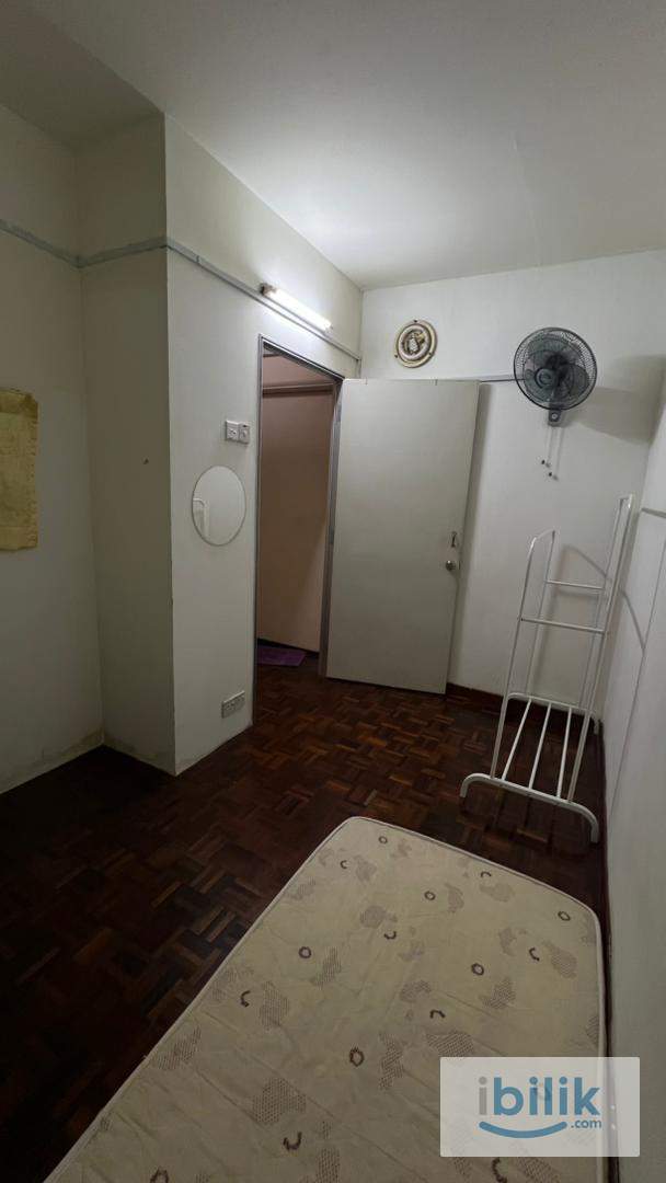 Single Room at BU 2 Bandar Utama‼️ Near 1 Utama, MRT Bandar Utama, 1 Power House, First Avenue, Centre Point, - Image 1