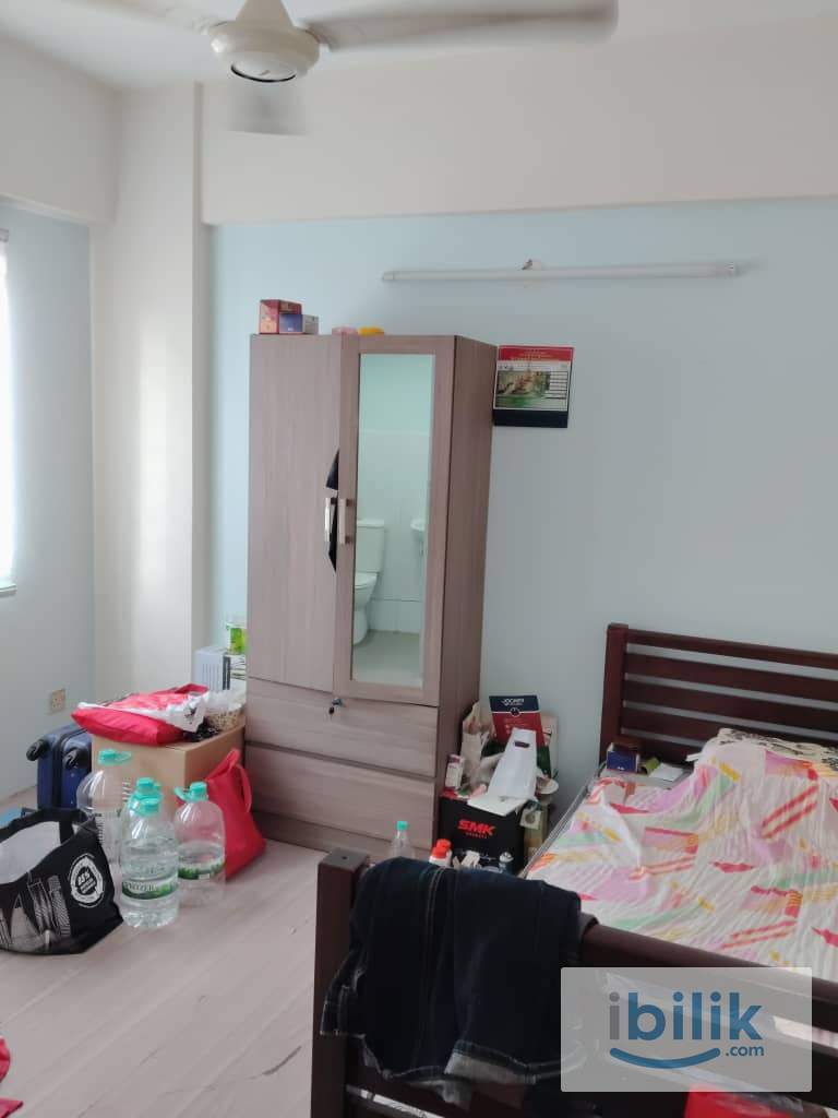 Master bedroom (Meranti apartment USJ 1) - Image 3
