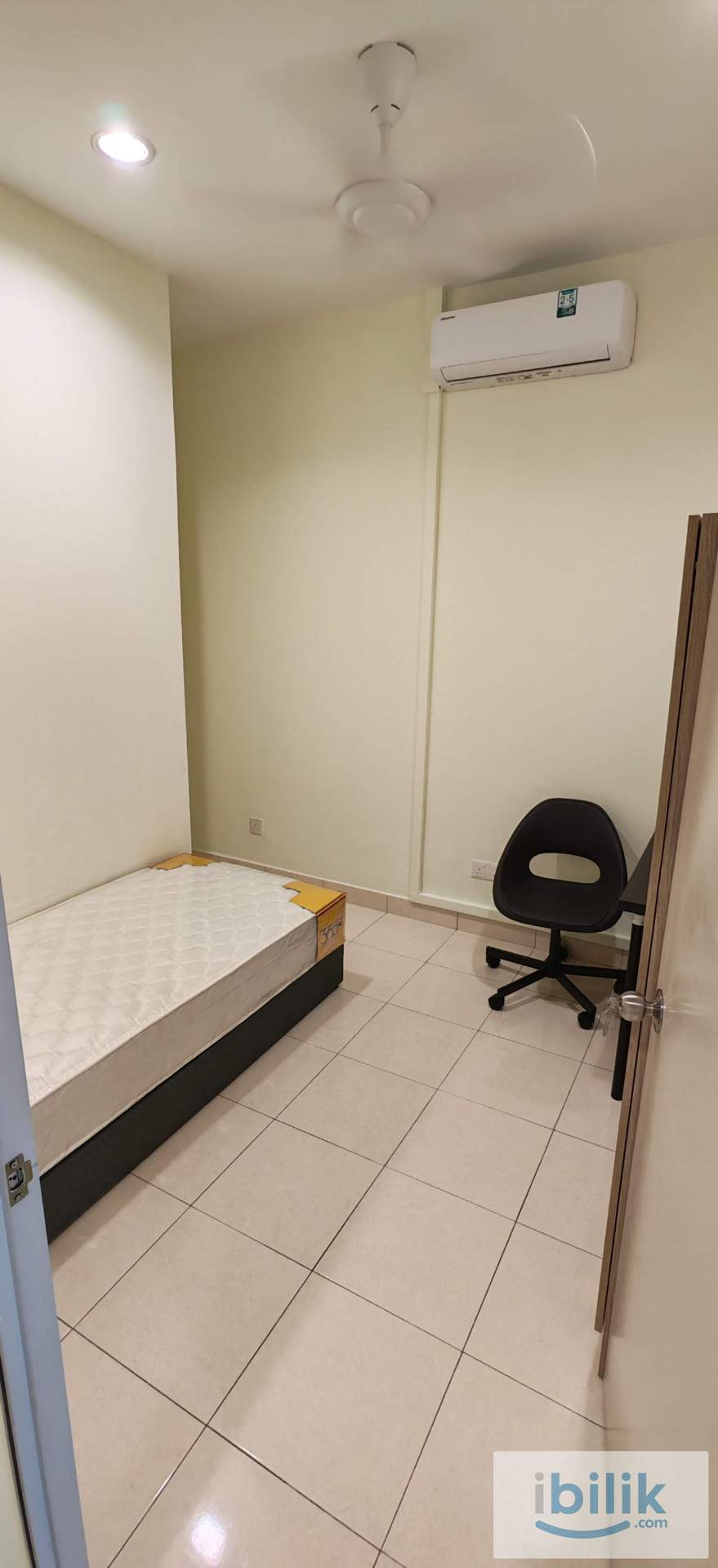 Middel Room - Jalan Sumazau - Image 3