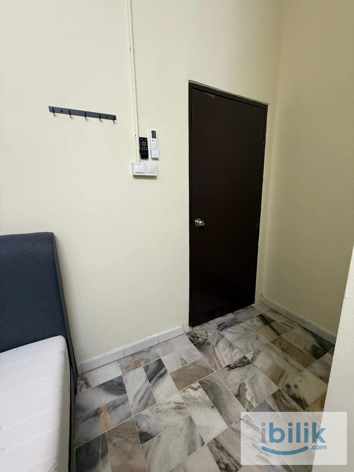 LARKIN MASTER ROOM NO DEPOSIT - Image 4