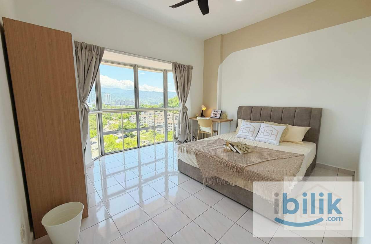 Master Room - Image 1