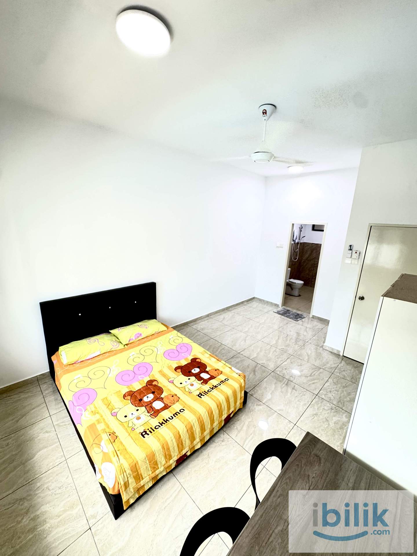 Cozy Rent Room Ambience Pulau Gadong Melaka - Image 2