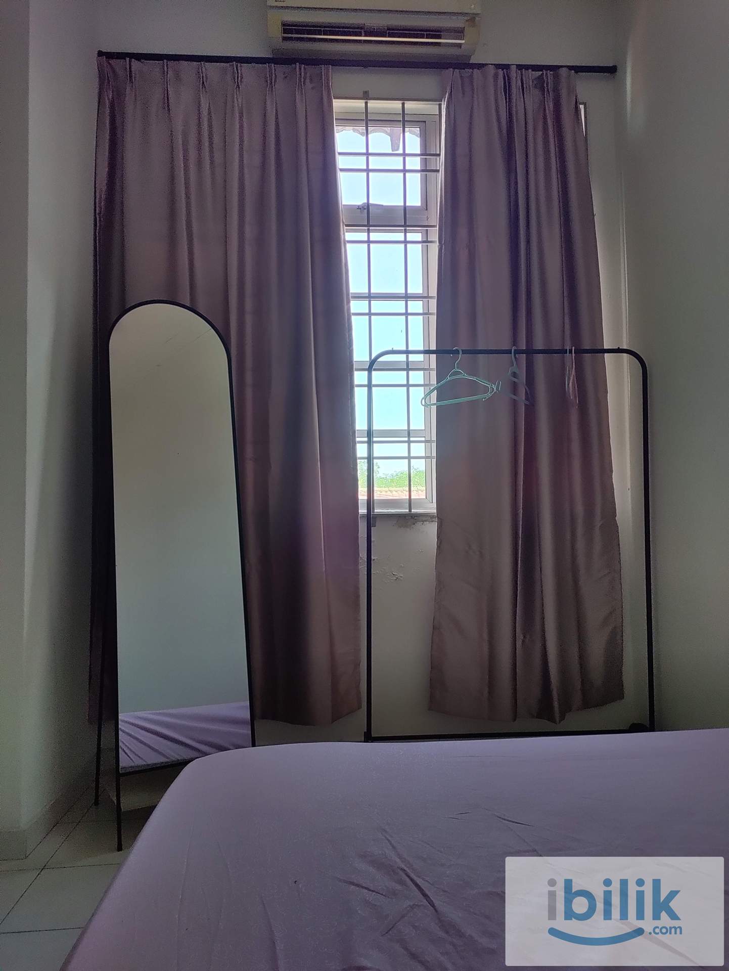Her Room - Female only (safe area) - Image 3