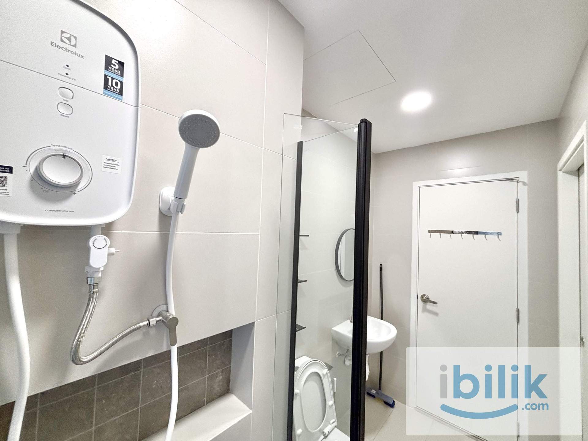 🏠 FULLY FURNISHED QUEEN ROOM FOR MIX GENDER UNIT! VERY NEAR TO AMPANG & KL CITY 😍 - Image 7