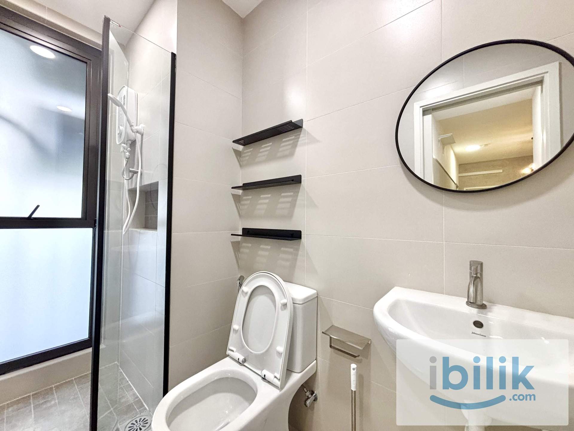 🏠 FULLY FURNISHED QUEEN ROOM FOR MIX GENDER UNIT! VERY NEAR TO AMPANG & KL CITY 😍 - Image 8