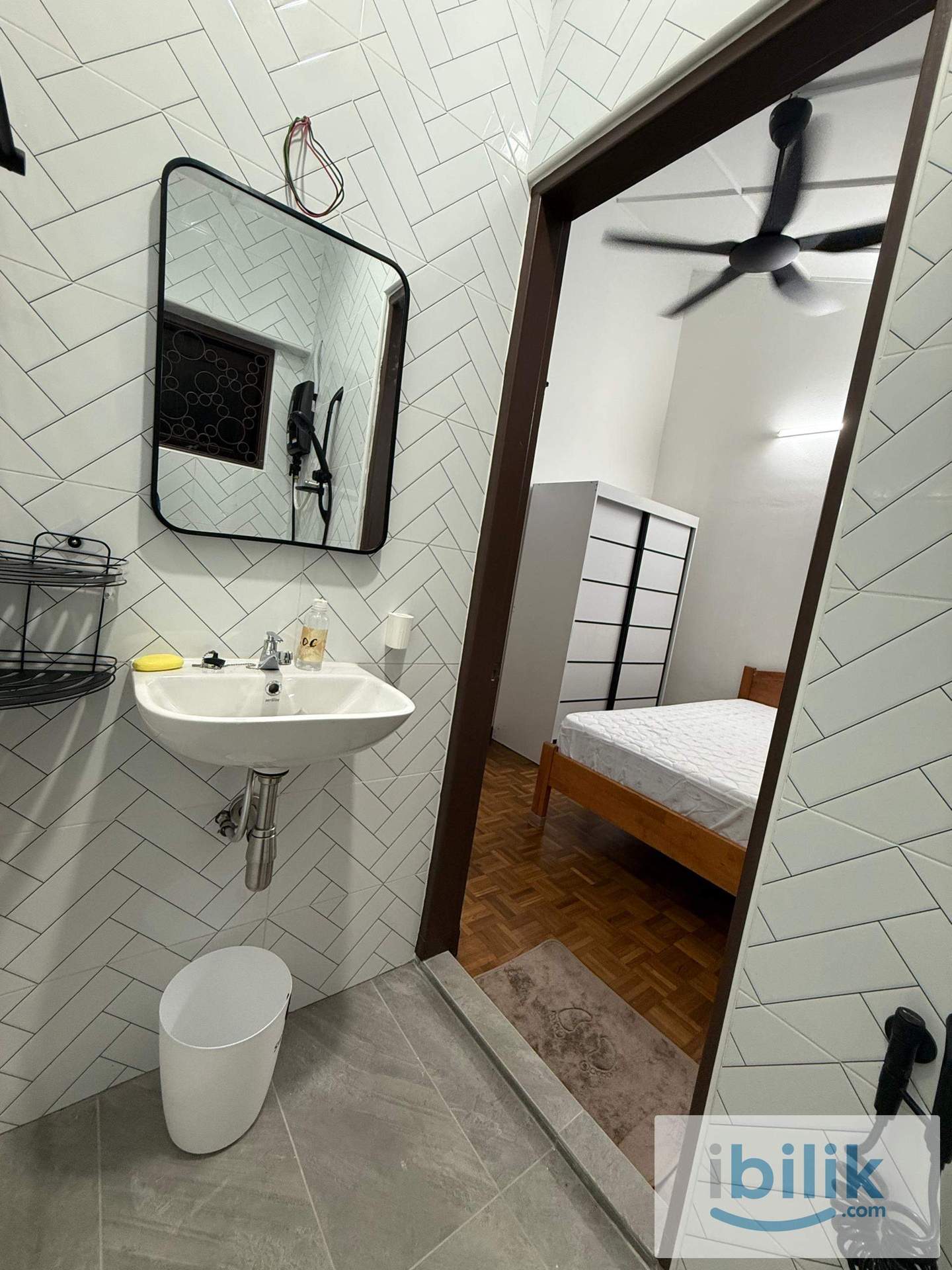 Bedrooms with Private Bathroom @ SS 2/22 - Image 3