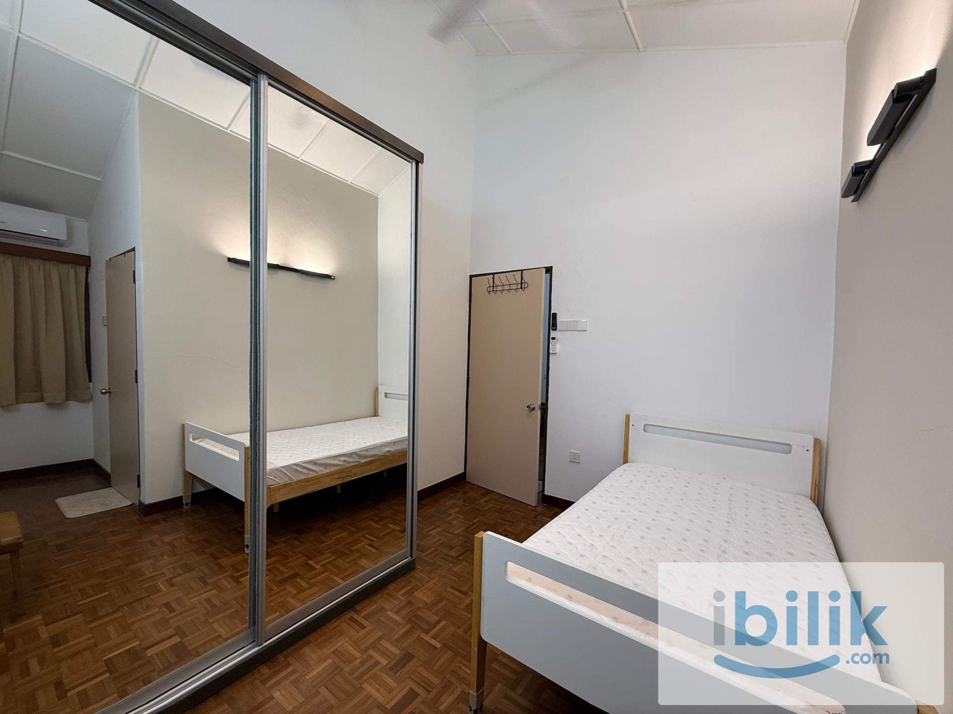 Bedrooms with Private Bathroom @ SS 2/22 - Image 4