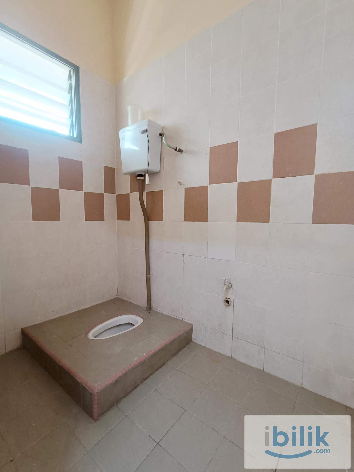 Single Storey for Rent @ Sale  - Image 8