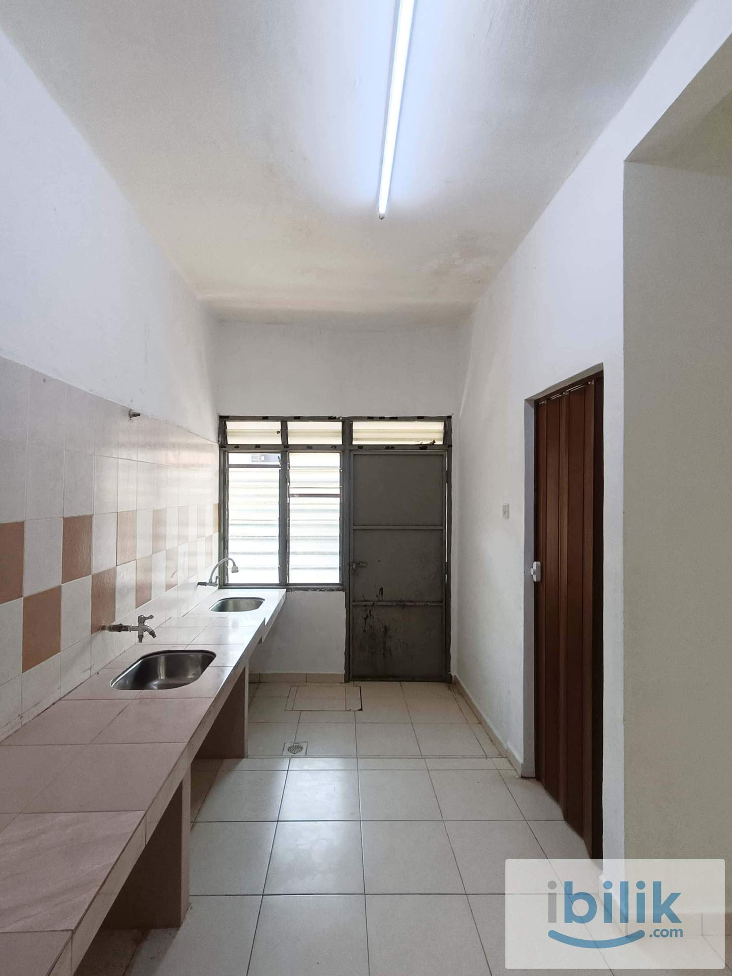Single Storey for Rent @ Sale  - Image 10