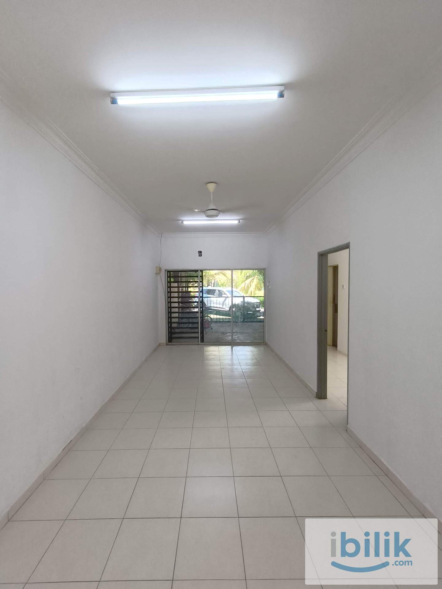 Single Storey for Rent @ Sale  - Image 2