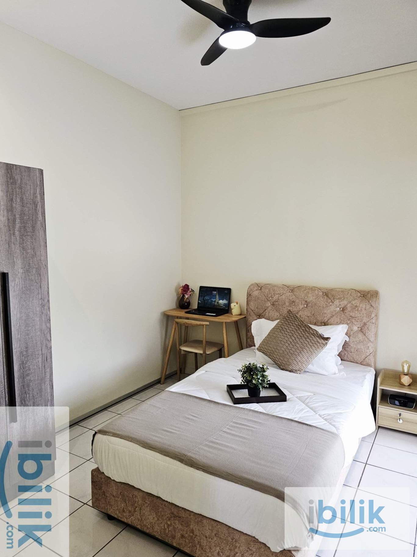 Balcony Room USJ |FREE Utilities| NEWLY RENOVATED - Image 1