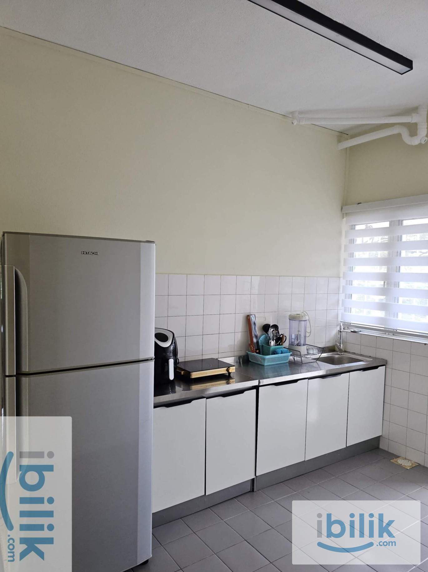Balcony Room USJ |FREE Utilities| NEWLY RENOVATED - Image 5