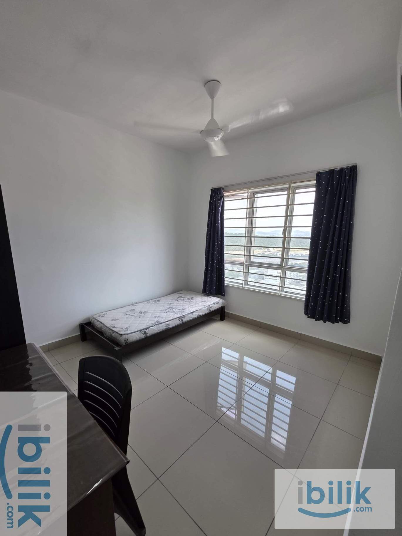 Master Bedroom, Newly Renovated (MRT Kota Damansara, Segi College, Segi University, Tropicana Hospital) - Image 2
