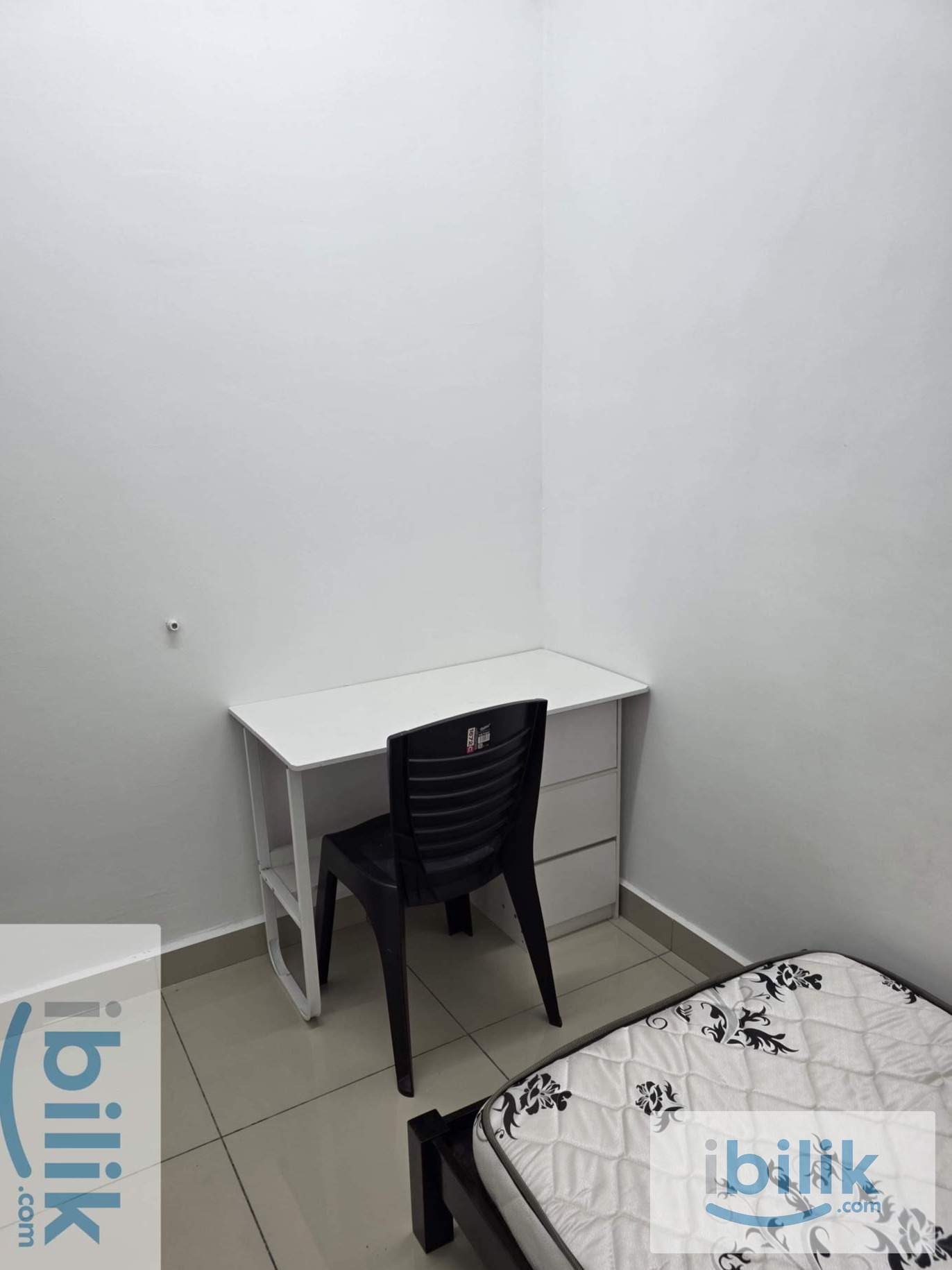 Single Room (Newly Renovated) MRT Kota Damansara, Segi College, Segi University, Tropicana Hospital - Image 5