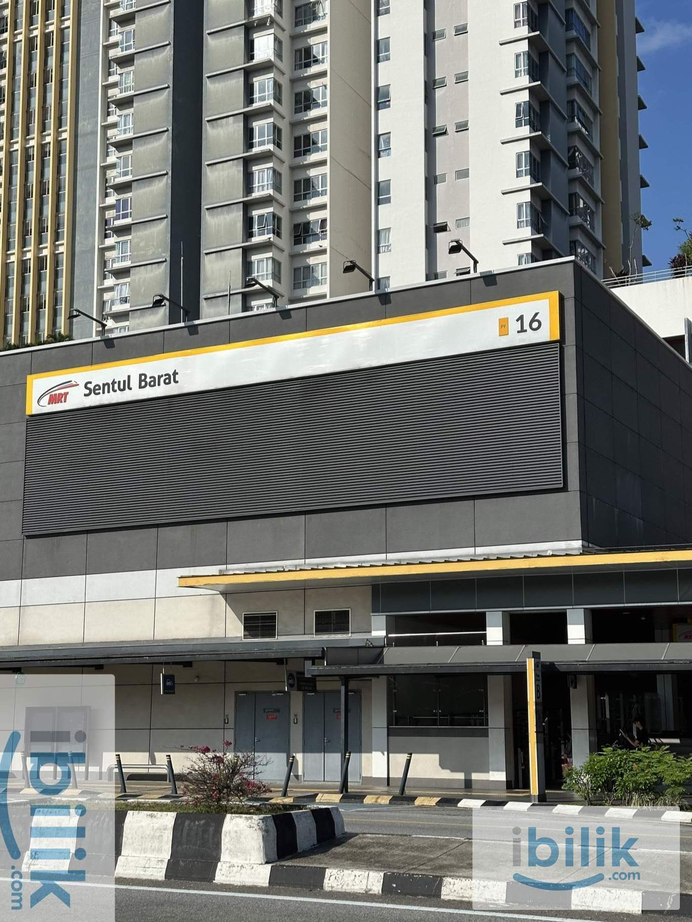 Middle Room For Rent @ Landed House near MRT Sentul Barat - Image 8