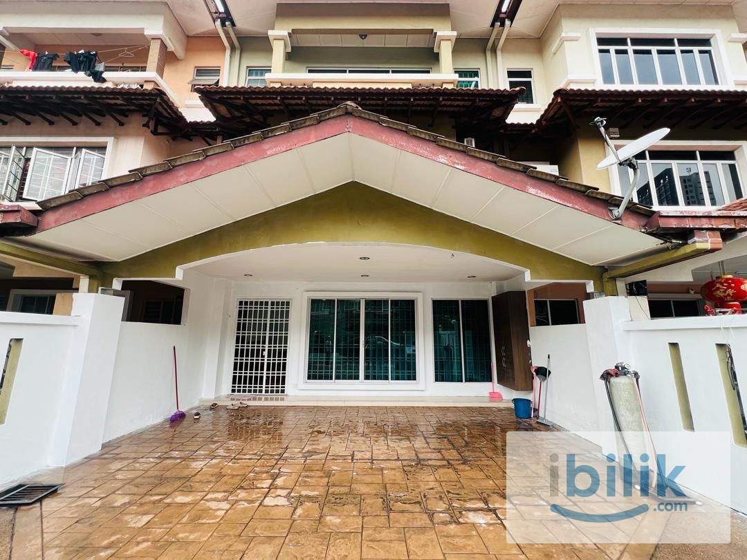 Bandar Bukit Tinggi 2,Master room(private toilet &1parking) - Image 6