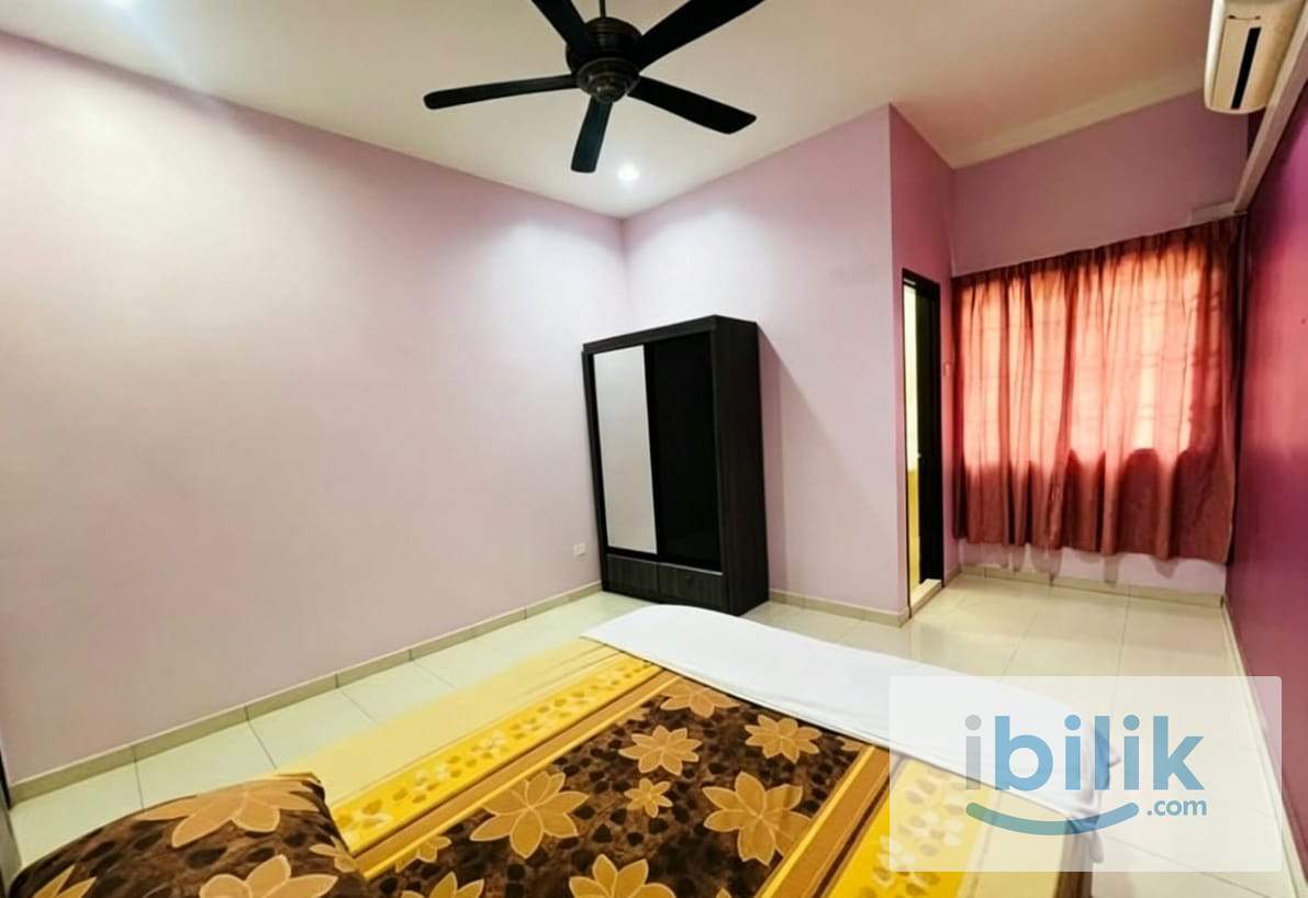 Bandar Bukit Tinggi 2 , Medium Room (private toilet ) - Image 2