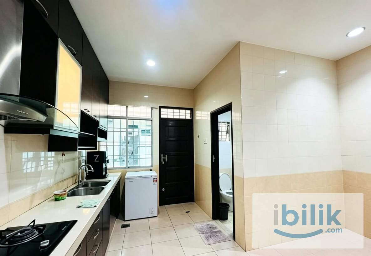 Bandar Bukit Tinggi 2 , Medium Room (private toilet ) - Image 8
