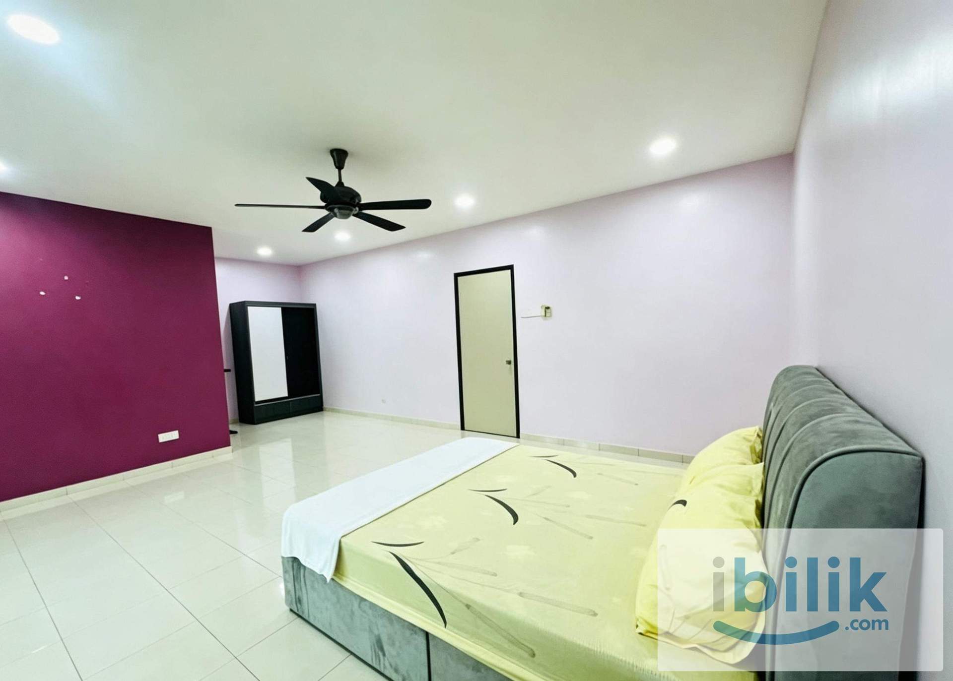 Bandar Bukit Tinggi 2,Master room(private toilet &1parking) - Image 4
