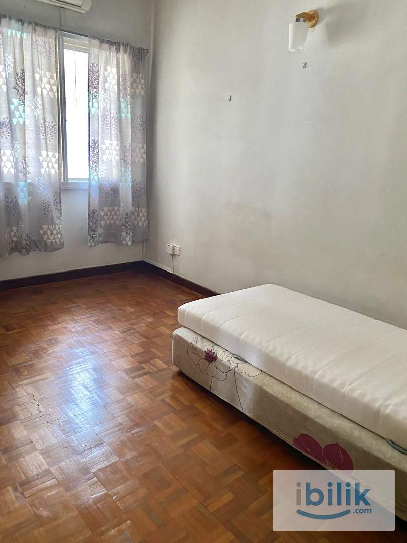 TTDI Room for rent in great and safe neighbourhood  - Image 2