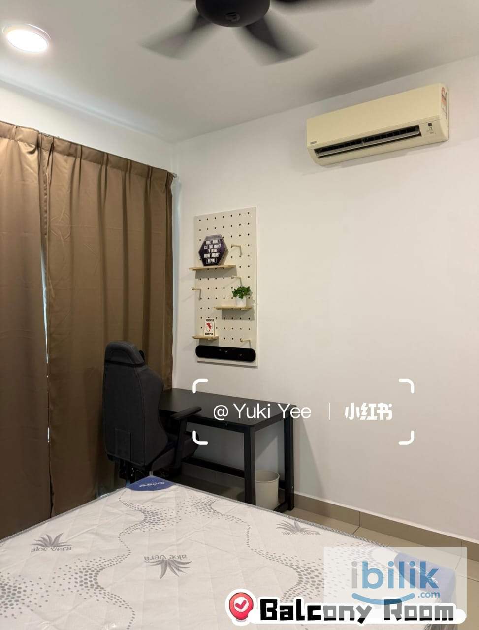 Big Balcony Medium Room - Image 3