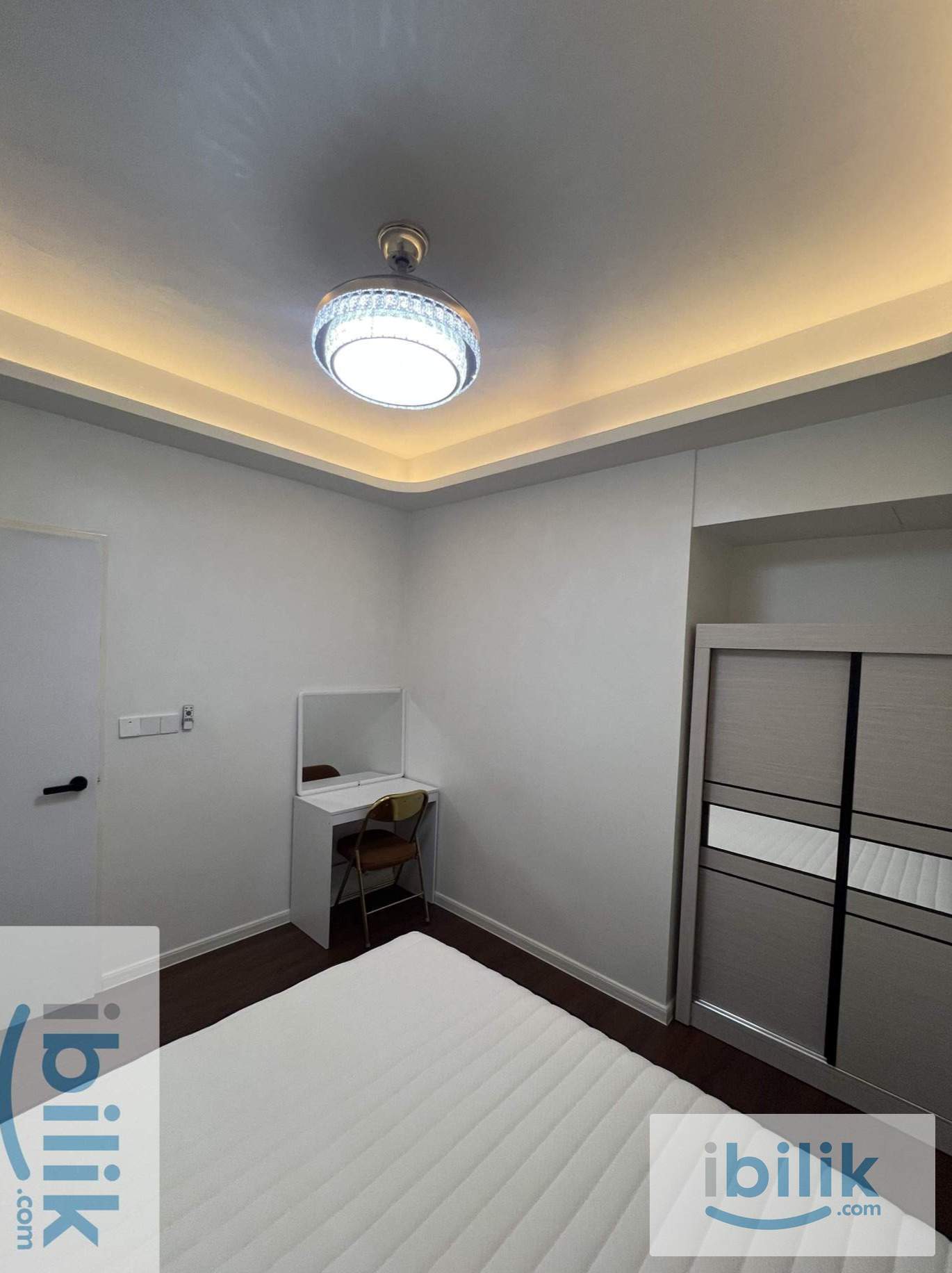 Kepong | Premium Interior Design & Beautiful Middle Room | Fully Furnished | Female Only - Image 3