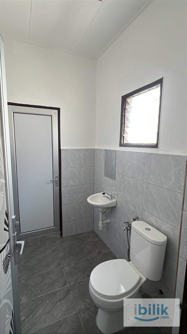 ‼️LOW DEPOSIT‼️BANDAR BUKIT TINGGI  KLANG AIRCOND ROOM FOR RENT🎉🎉NEAR TO GM KLANG ,AEON MALL, HTAR - Image 2