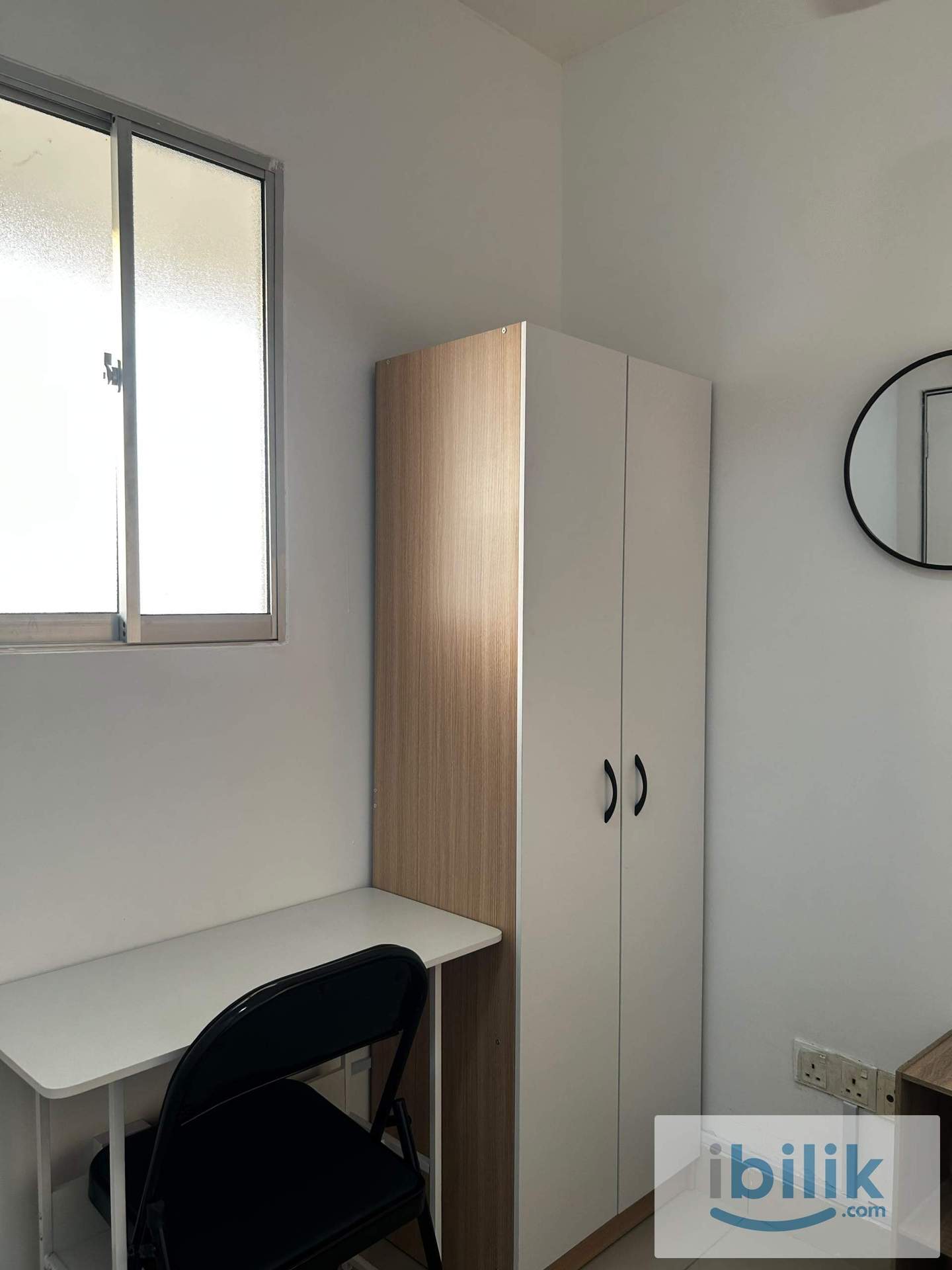 Bilik Sewa LELAKI Medium Bedroom Free Wifi Sentrovue Fully Furnished Aircond - Image 5